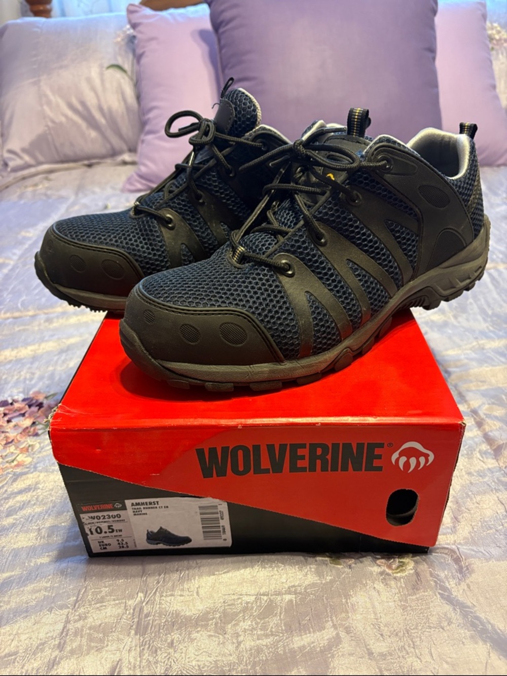 Men’s Wolverine Amherst trail runner steel toe shoes
